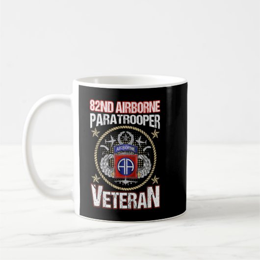 82. Im Flugzeug Paratrooper Veteran Vintag Kaffeetasse (Links)