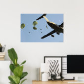 82. Im Flugzeug Sprung vom C-17-Poster Poster (Heimbüro)