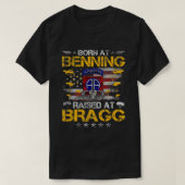 82. Im Flugzeug Veteran Geboren am Ft Benning aufg T-Shirt (Design vorne)