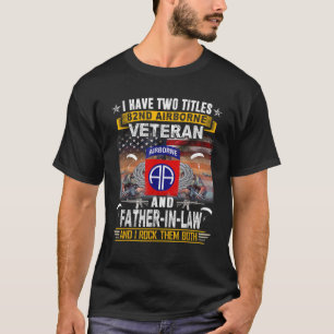 82. Im Flugzeug Veteran und Schwiegervater T-Shirt