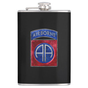 82. Im Flugzeug Vinyl-Wrapped Flask Flachmann