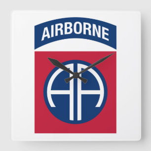 82. Luftlandedivision Insignie Militärveteran Quadratische Wanduhr