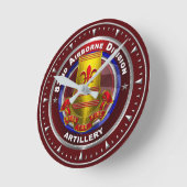82nd Airborne Division DIVARTY Runde Wanduhr (Winkel)
