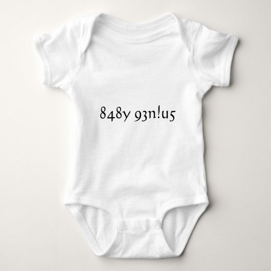 848y 93n!u5 Baby Genius Funny Typografy Baby Strampler (Vorderseite)