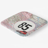 85. Geburtstag Red Retro Truck auf Roadmap Pappteller (Gewinkelt)