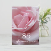 85. Geburtstagsfeier!-Hübsch Rosa Rose Einladung (Stehend Vorderseite)