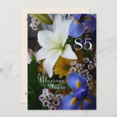 85. Geburtstagsfeier!-White Lily Bouquet Einladung (Vorne/Hinten)