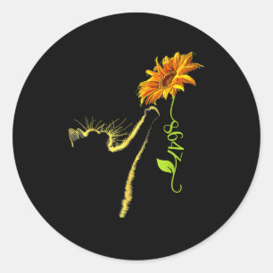 8647 Subtle Anti Trump 86 47 Sonnenblumenkatzenlie Runder Aufkleber