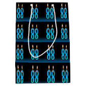 88. Geburtstag mit Augenkerzen Mittlere Geschenktüte (Vorderseite)
