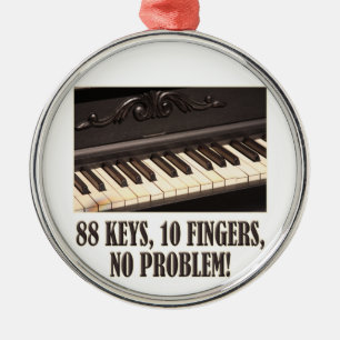 88 Schlüssel, 10 Finger, kein Problem! Silbernes Ornament