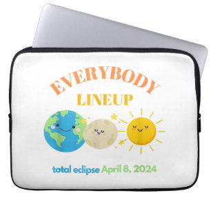 8. April 2024 Niedliche Sonnenmauer Laptopschutzhülle