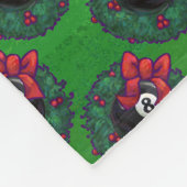 8 Ball Weihnachtskranz Fleecedecke (Ecke)