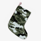 8 Bit Pixel Digital Urban Camouflage / Camouflage Kleiner Weihnachtsstrumpf (Vorderansicht (hängend))