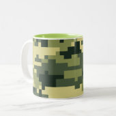 8 Bit-Pixel-Digital-Waldtarnung/-Camouflage Zweifarbige Tasse (Vorderseite Links)
