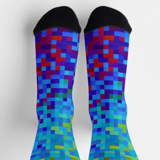 8-Bit Pixel Muster Abstrakt Cool Geeky Blue Red Socken (Oben)