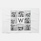 8 FotoCollage Custom Monogram Black and White Handtuch (Horizontal)
