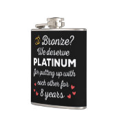 8. Hochzeitstag I - Bronze Funny Couple Flachmann (Links)