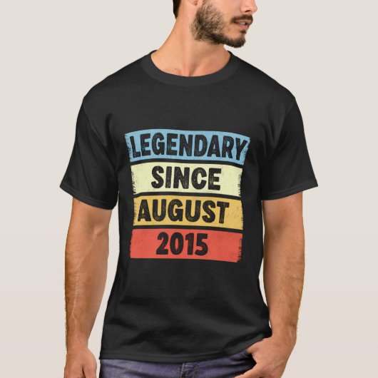 8 Jahre alte Legendärin seit August 2015 8. Geburt T-Shirt (Vorderseite)