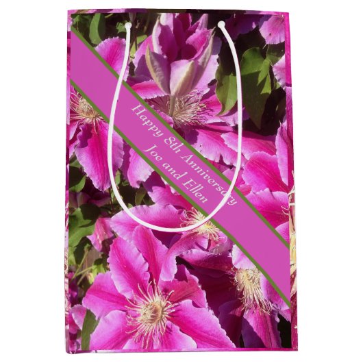 8. Jubiläum, rosa Clematis Mittlere Geschenktüte (Vorderseite)