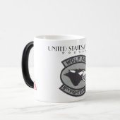 8. Kämpfer-Flügel Verwandlungstasse (Vorderseite Links)