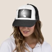 8. Merken Sie das Schwarze, das mit weißem Truckerkappe (Beispiel)