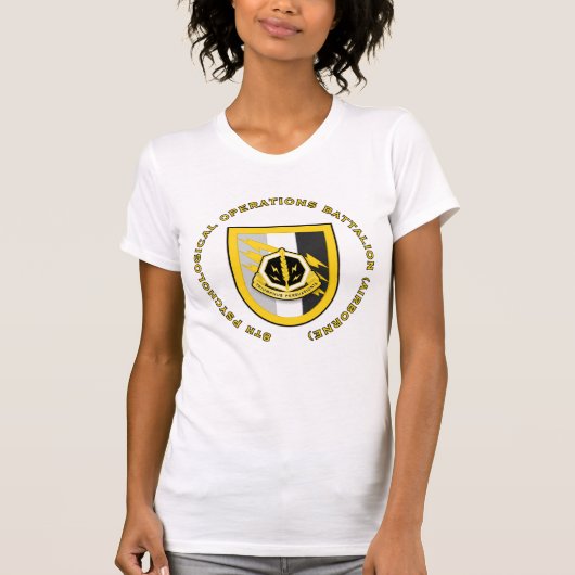 8. PsyOps Bn - im Flugzeug T-Shirt (Vorderseite)