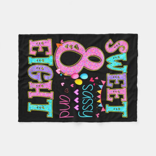 8 Years Old Sweet Sy And Eight Birthday Girl Donut Fleecedecke (Vorderseite (Horizontal))