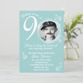 90. Aquamarine Blase Geburtstagsparty Foto Einladung (Stehend Vorderseite)