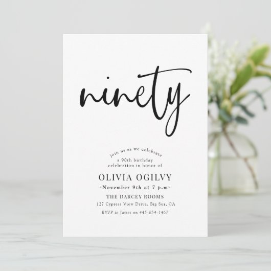 90. B&W Birthday Party Moderne Script Typografie Einladung (Stehend Vorderseite)