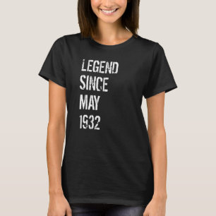 90. Geburtstag Jungen Mädchen Geboren Mai 1932 90 T-Shirt
