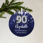 90. Geburtstagsnavy blauen Silberstars Ornament Aus Metall<br><div class="desc">Eine marineblau Hintergrundfarbe mit Imitaten silbernen Sternen. Die blaue Farbe ist ungleichmäßig. Name,  Text/Datum hinzufügen</div>