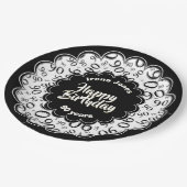 90. Schwarz/Weiß-Random-Zahlenmuster Pappteller (Schrägansicht)