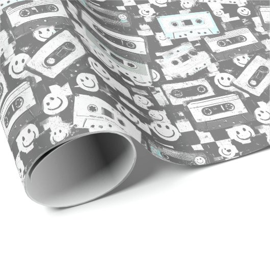 90er Cassette & Smiley Wrapping Paper - Monochrom Geschenkpapier (Rolleneckpunkt)