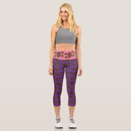 90er Goth Rockabilly Totenkopf und Piratenflagge P Capri Leggings