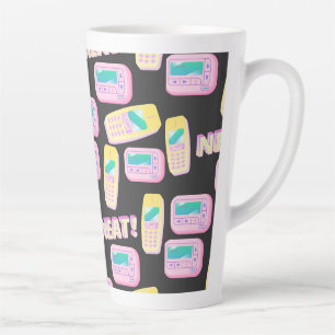 90er-Jahre-Tech-Handys und Biper-Muster Milchtasse
