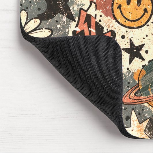 90s Happy Faces Sun Flowers Pattern Mousepad (Ecke)