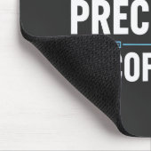99% Präzision 1% Kaffee Lustiger Qualitätsingenieu Mousepad (Ecke)