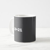9+10 21 Shirt - What's 9 Plus 10 Math Funny Vine Q Kaffeetasse (Vorderseite Links)