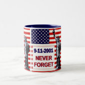 9-11-2001 vergessen Sie nie Zweifarbige Tasse (Mittel)