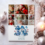 9 Foto Blue Snowman Erster Weihnachtsmann Feiertagskarte<br><div class="desc">Feiern Sie die erste Urlaubssaison Ihres Kleinen mit diesem fröhlichen Winterdesign mit einer blauen karierten Zahl, einem bezaubernden Schneemann und verstreuten Bonbons und Geschenken. Passen Sie es mit dem Foto und den Geburtsdetails Ihres Babys an, um einen Sake zu schaffen, der Ihren Erinnerungen Charme und Magie verleiht.</div>