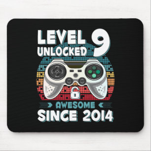 9 Jahre Sonntagsjunge Funny Gamer 9. 9. Jahr B Mousepad