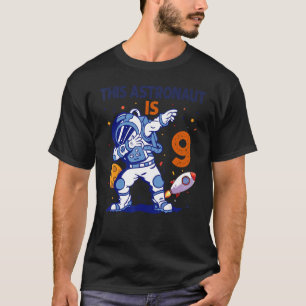 9-jähriger Astronautenraumplanet 9. Geburtstagskin T-Shirt