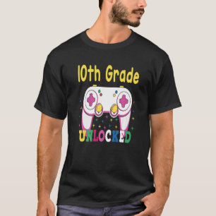 9. Klasse Erreicht 10. Klasse Unverriegelte Retro- T-Shirt