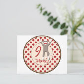9 Monate Sock Monkey Meilenstein Postkarte (Stehend Vorderseite)