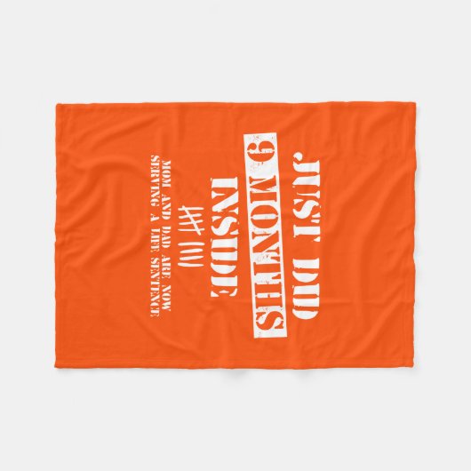 9 Months Inside Fleecedecke (Vorderseite (Horizontal))