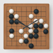 9x9 Go Board mit Steinen (braun) Quadratische Wanduhr (Vorderseite)