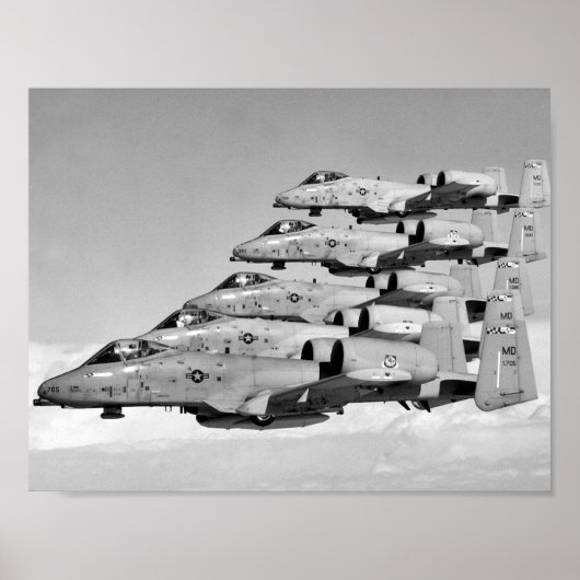 A-10 Kriegshäuser, die in Formation fliegen Poster (Vorne)