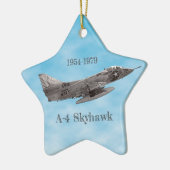 A-4 Skyhawk Keramik-Weihnachtsbaumschmuck Keramik Ornament (Links)