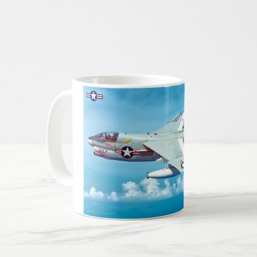 A-7E CORSAIR II KAFFEETASSE (Vorderseite Links)