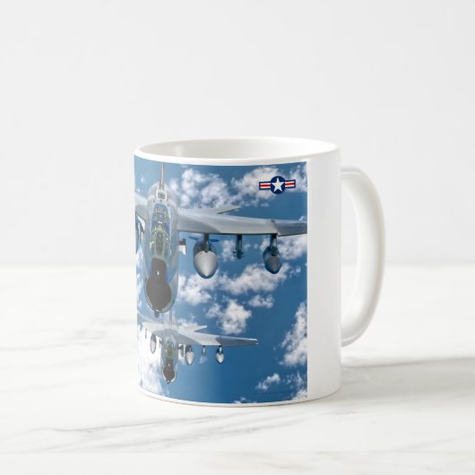 A-7K CORSAIR II KAFFEETASSE (VorderseiteRechts)